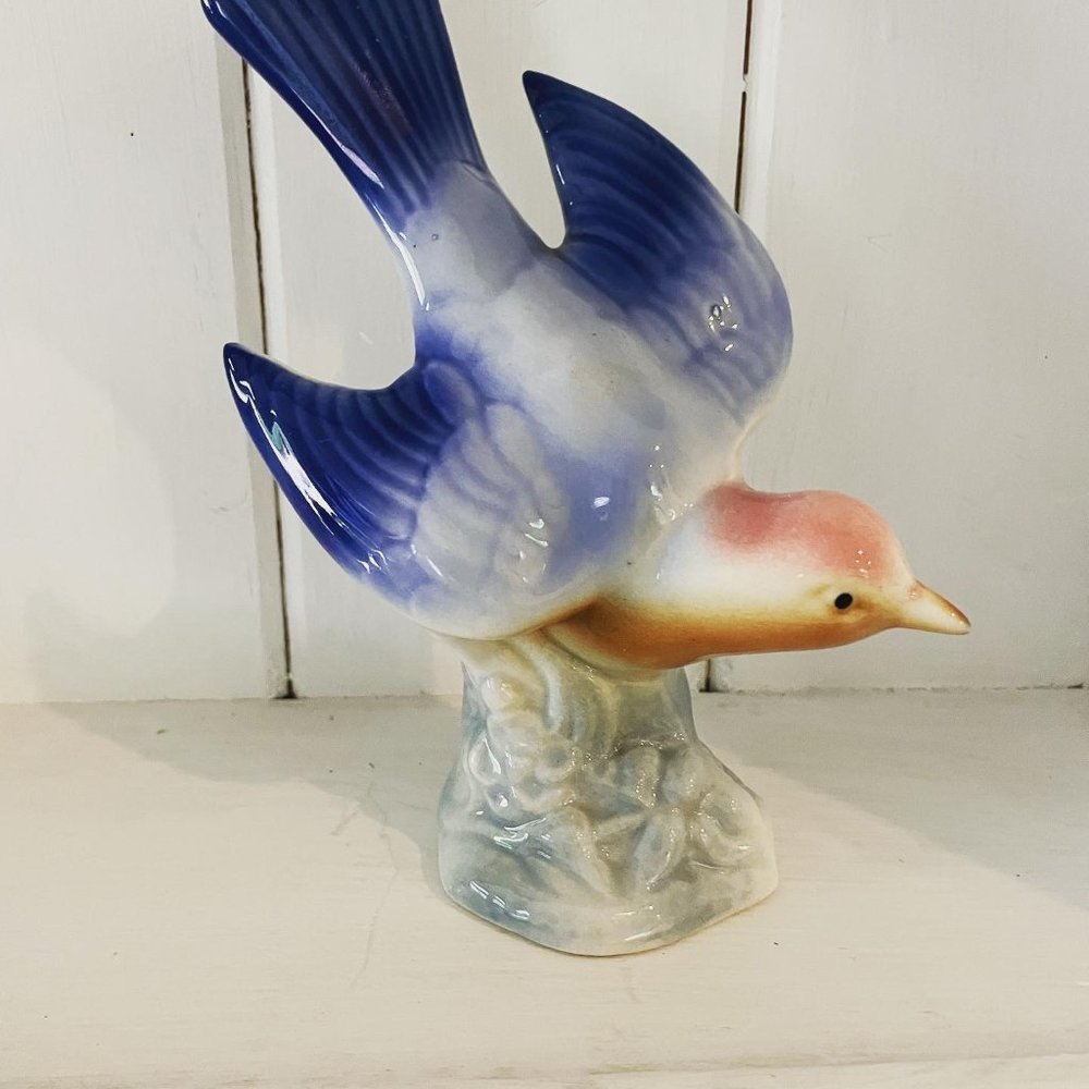 ANTIQUE BLUEBIRD
